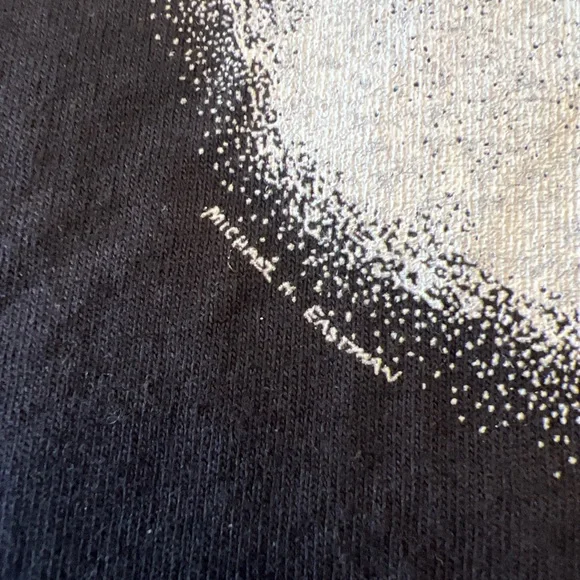 Michael Eastman Vintage 1992 Seal Graphic T-Shirt - Picture 8 of 8